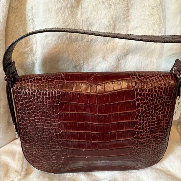 Brown Crocodile Embossed Leather Shoulder Bag - Picture 4 of 12